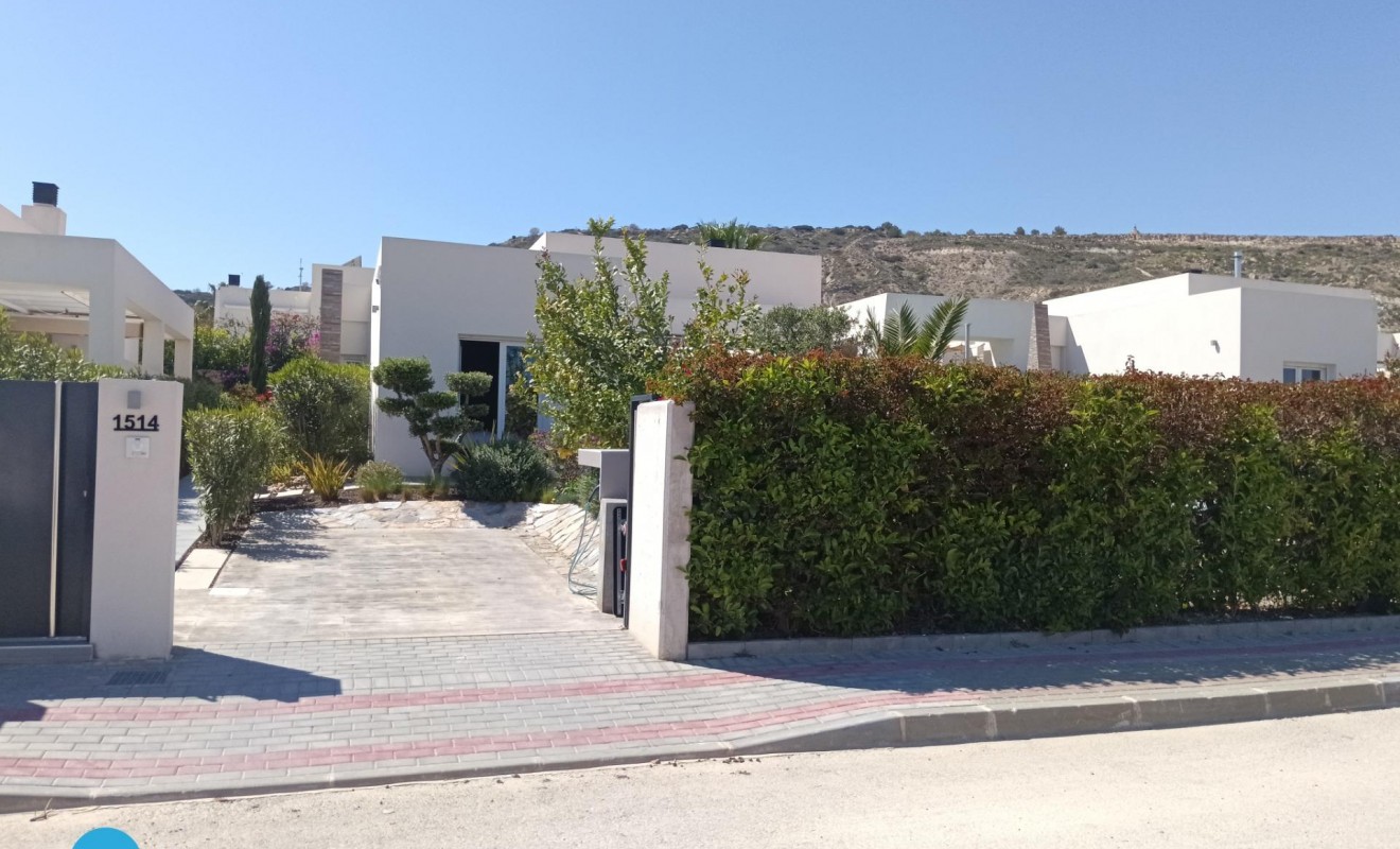 Sale - Villa - Algorfa - Club de Golf La Finca
