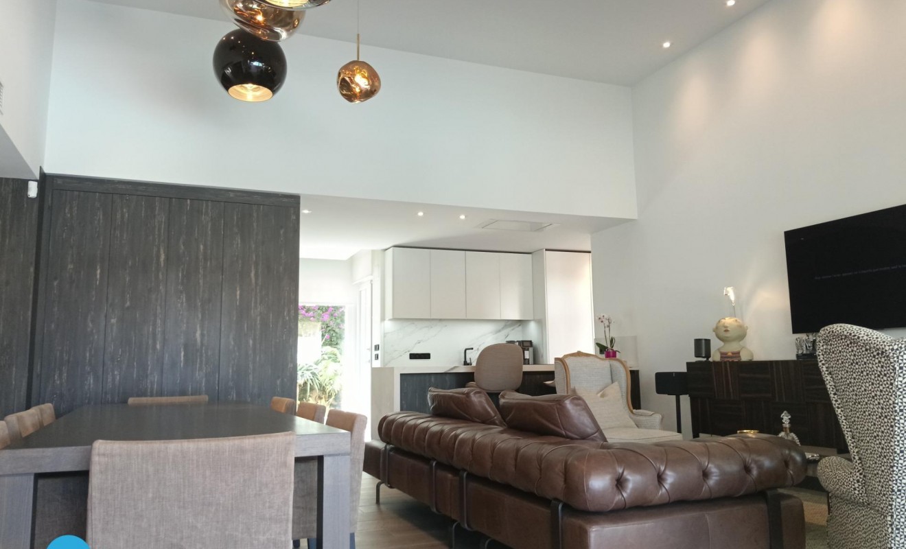 Sale - Villa - Algorfa - Club de Golf La Finca