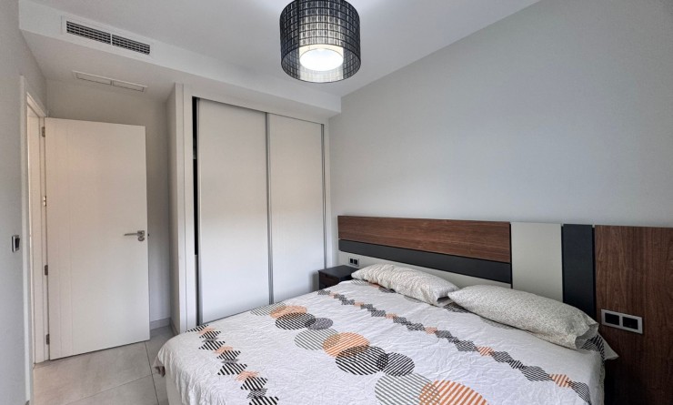 Wederverkoop - Apartment / flat - Benidorm - Zona de Poniente