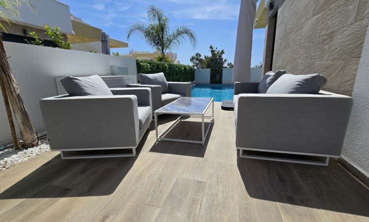 Revente - Villa - Los Montesinos