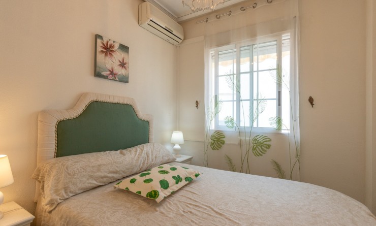 Wederverkoop - Apartment - Top Floor Apartment - Torrevieja - Nueva Torrevieja