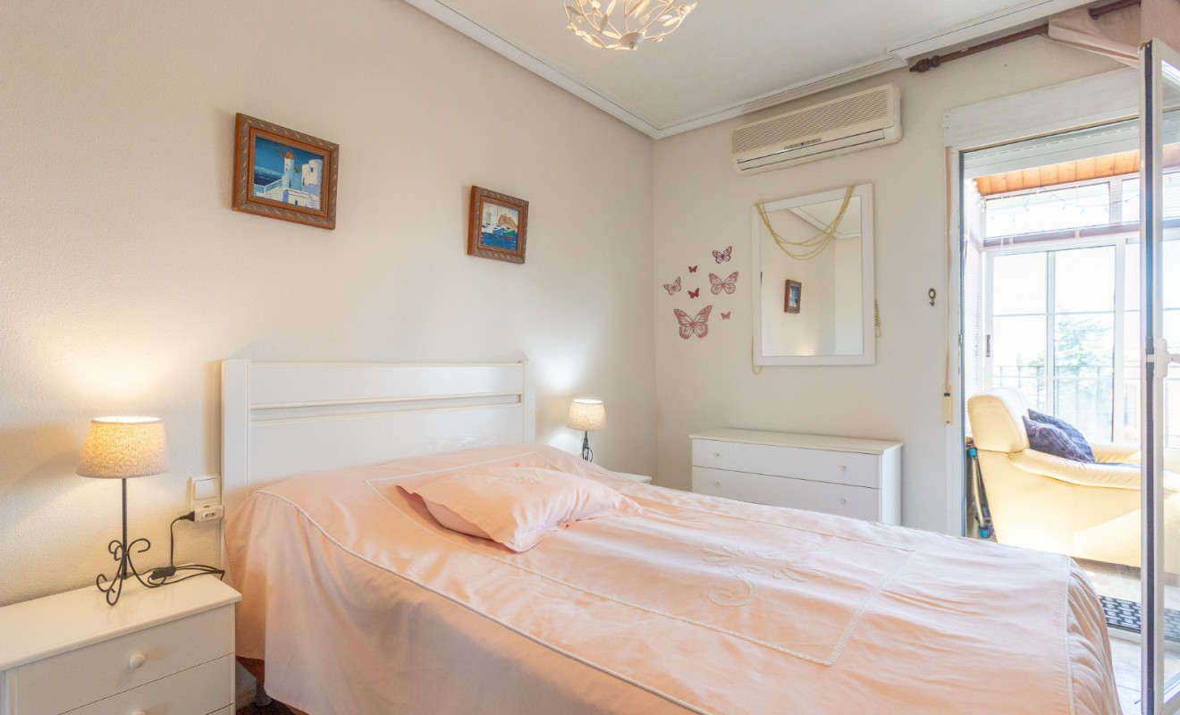 Wederverkoop - Apartment - Top Floor Apartment - Torrevieja - Nueva Torrevieja