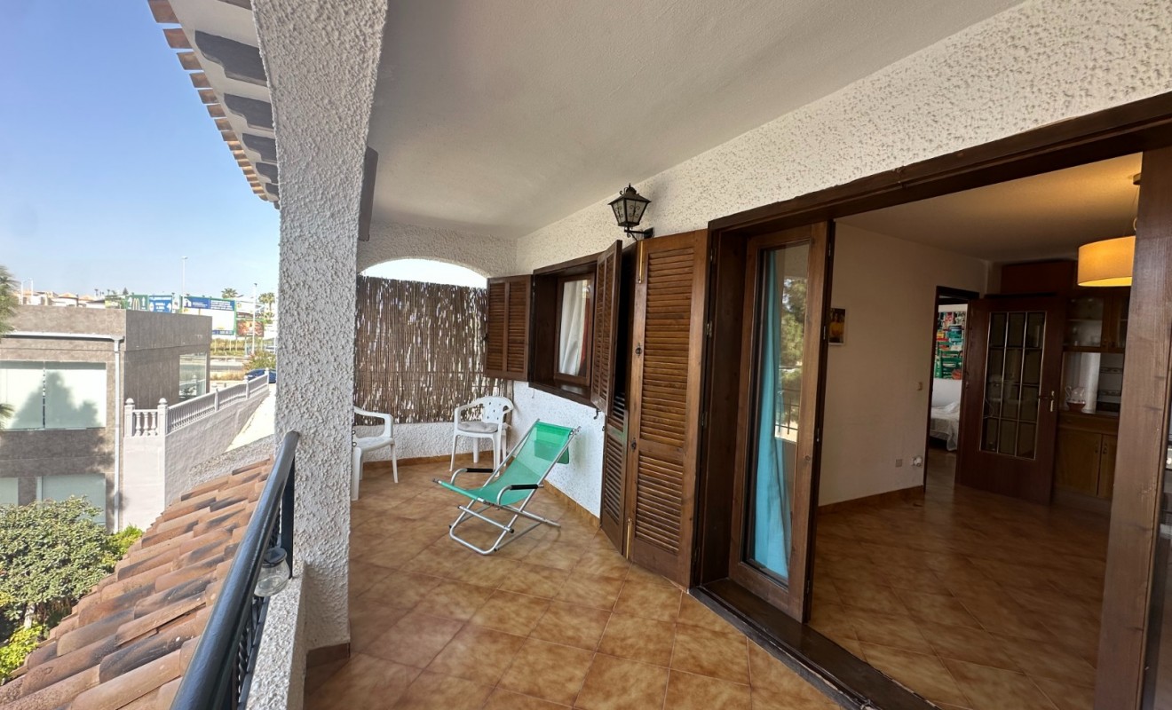 Wederverkoop - Apartment / flat - Orihuela Costa - Cabo roig - La Zenia