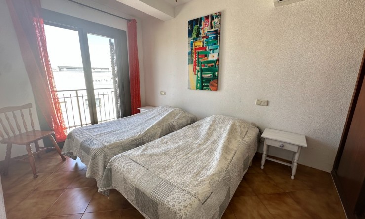 Wederverkoop - Apartment / flat - Orihuela Costa - Cabo roig - La Zenia