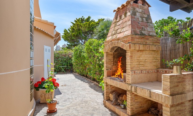 Wederverkoop - Villa - Torrevieja - La Mata
