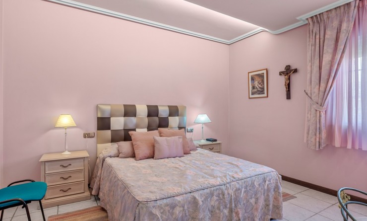 Wederverkoop - Villa - Torrevieja - La Mata