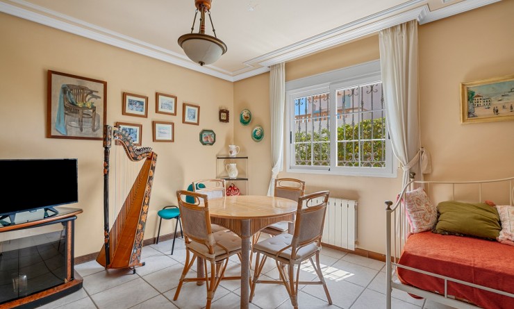 Wederverkoop - Villa - Torrevieja - La Mata