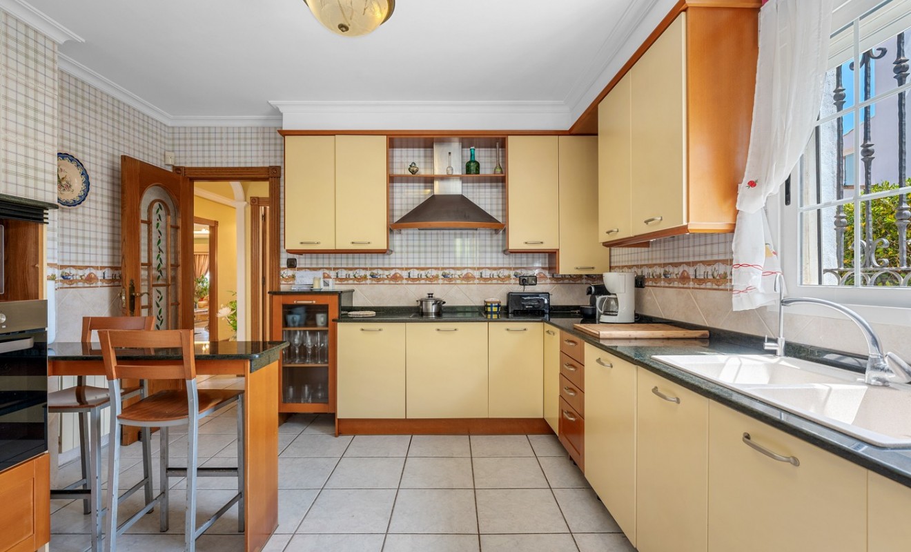 Wederverkoop - Villa - Torrevieja - La Mata