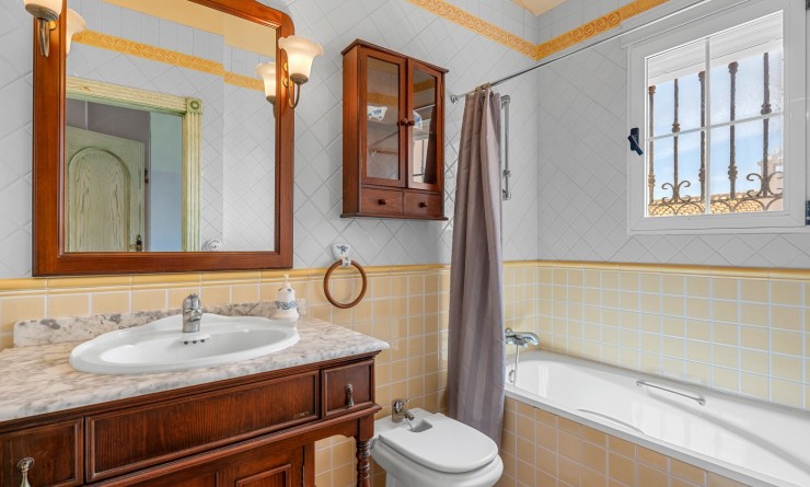 Wederverkoop - Villa - Torrevieja - La Mata
