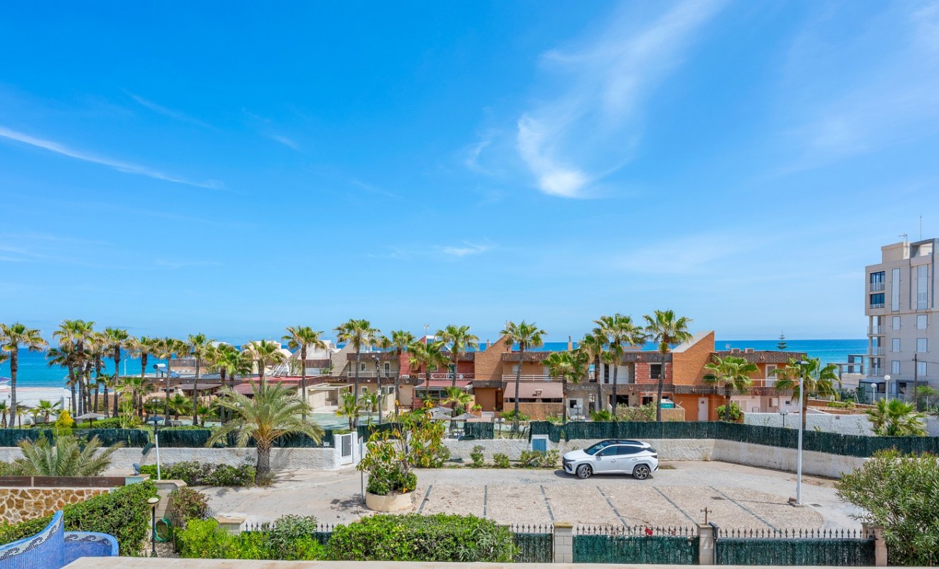 Wederverkoop - Villa - Torrevieja - La Mata