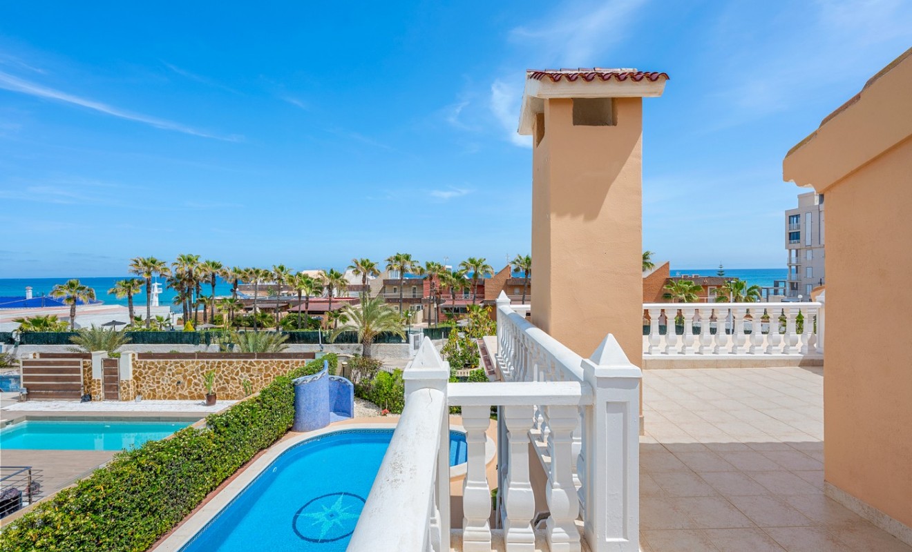 Wederverkoop - Villa - Torrevieja - La Mata