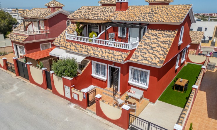 Wederverkoop - Herenhuis - Villamartín