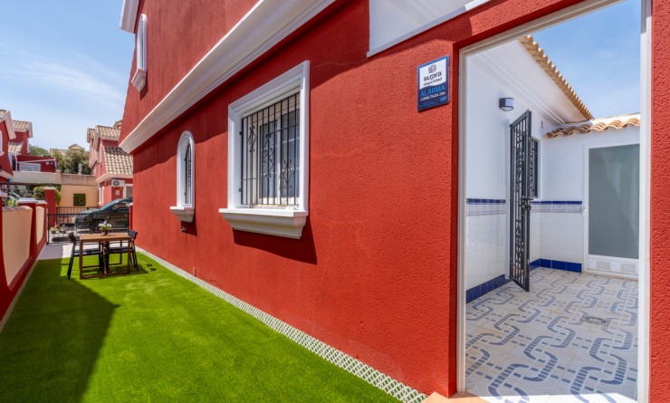 Wederverkoop - Herenhuis - Villamartín