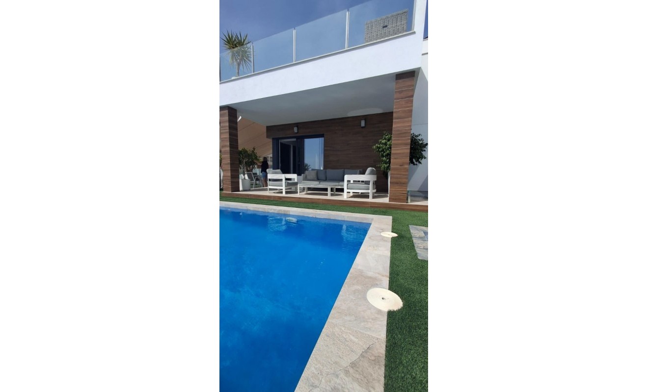 Wederverkoop - Villa - Orihuela - Entre Naranjos Vistabella Golf