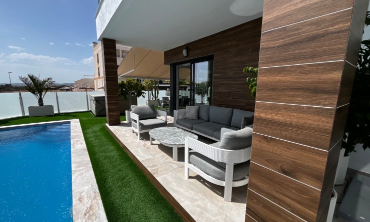 Wederverkoop - Villa - Orihuela - Entre Naranjos Vistabella Golf
