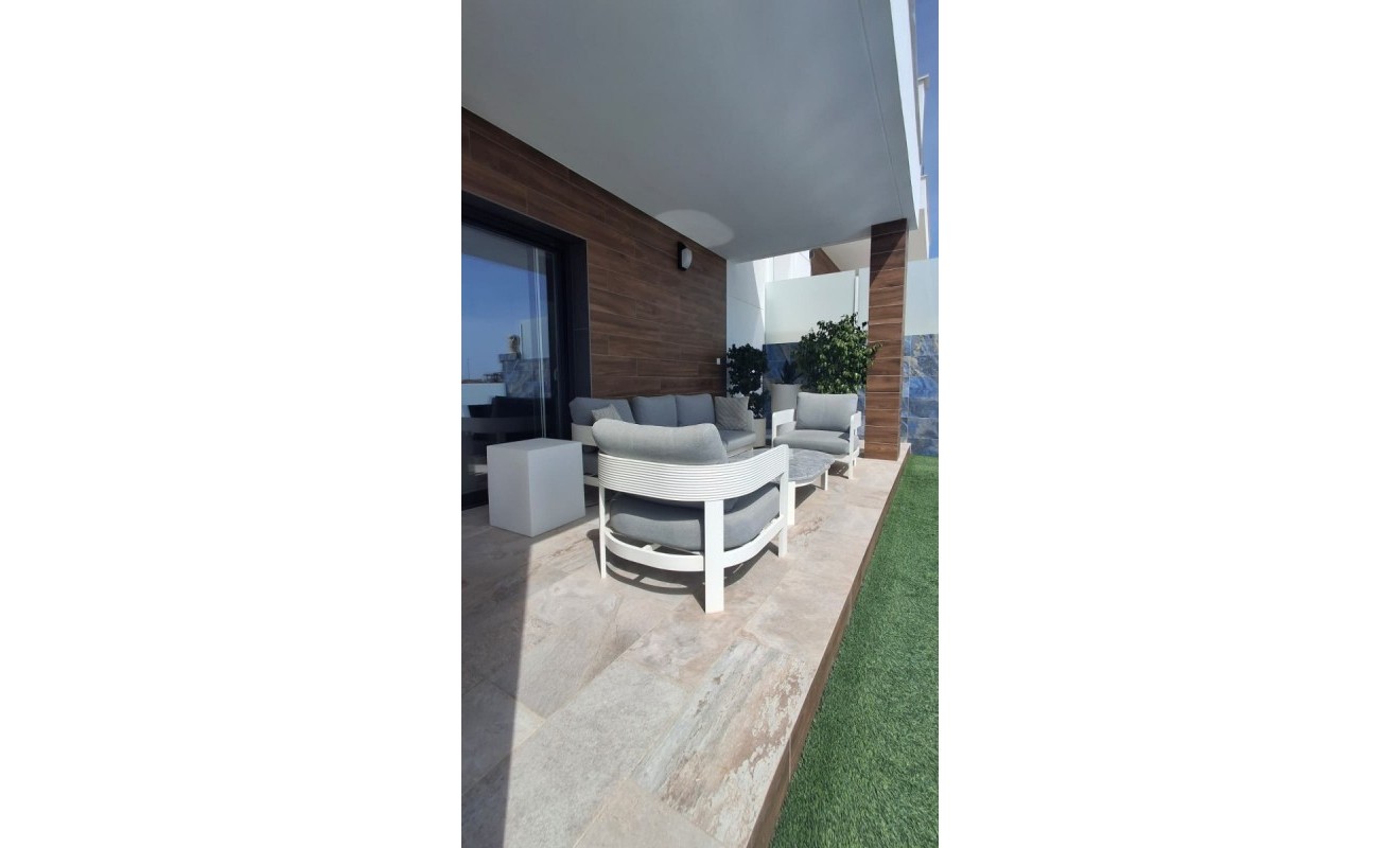 Wederverkoop - Villa - Orihuela - Entre Naranjos Vistabella Golf