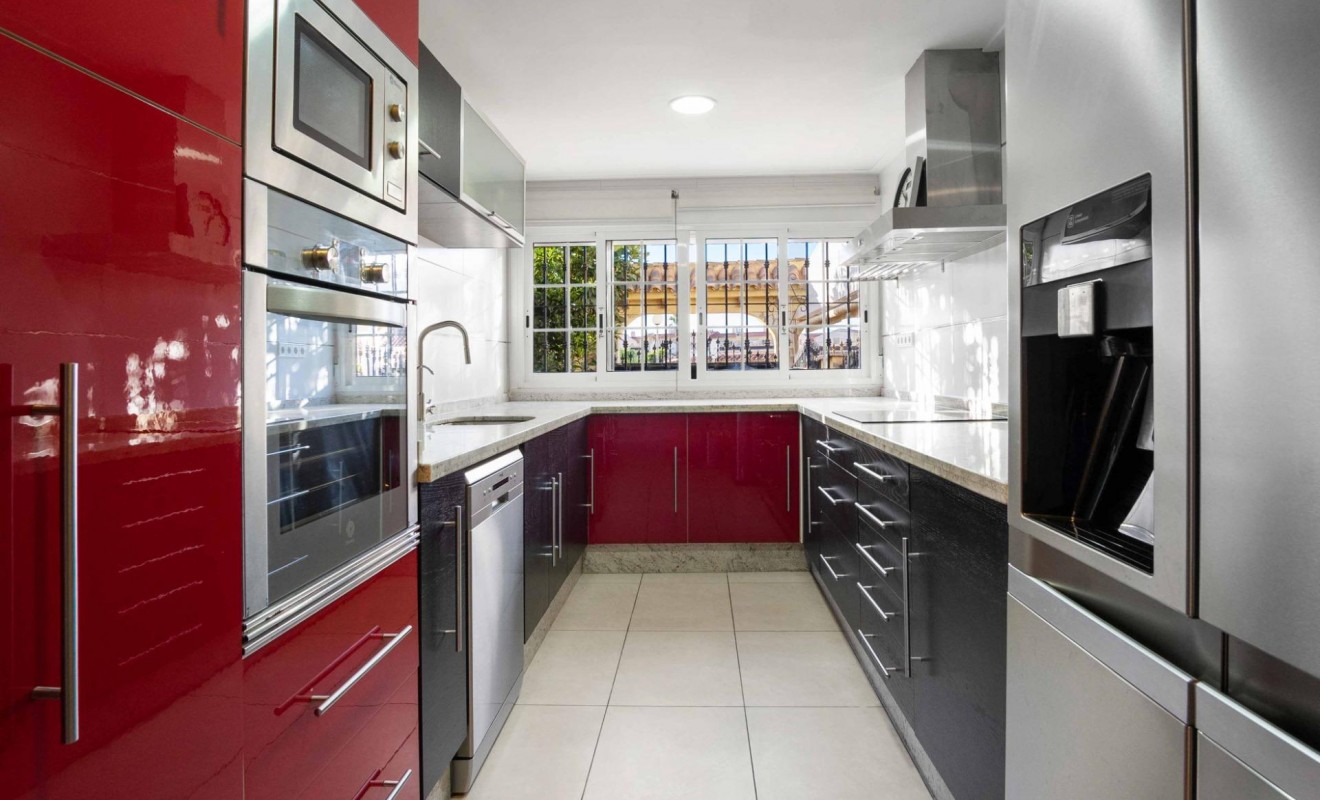 Revente - House - Orihuela Costa - Los Almendros-La Florida