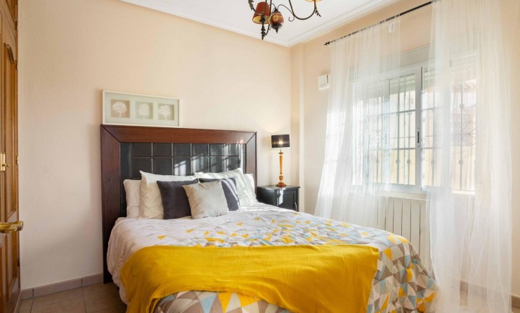 Revente - House - Orihuela Costa - Los Almendros-La Florida