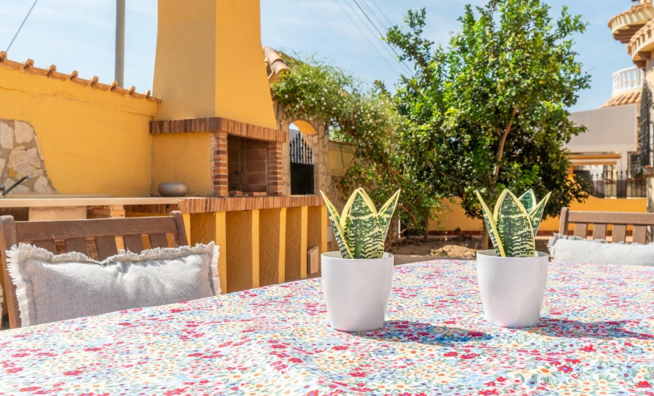 Revente - House - Orihuela Costa - Los Almendros-La Florida