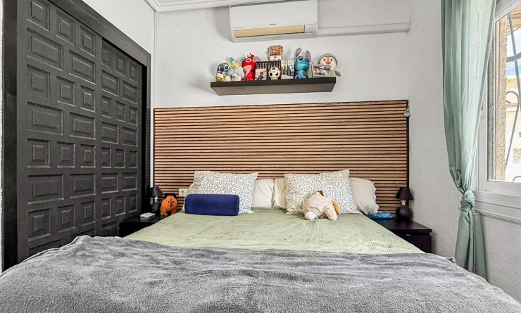 Sale - Bungalow - Ciudad Quesada