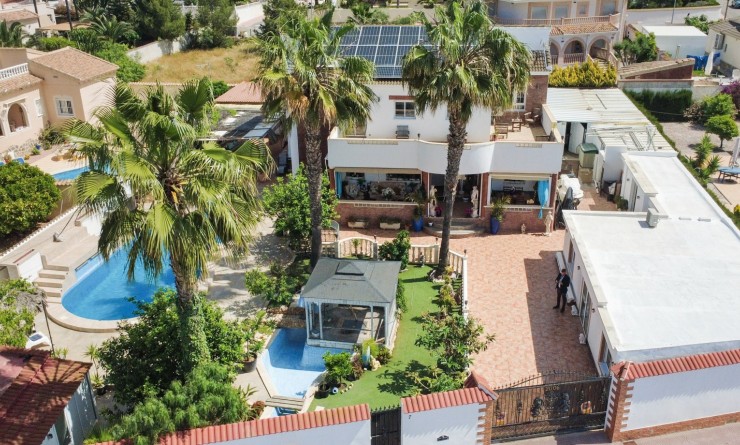 Wederverkoop - Detached villa - Ciudad Quesada