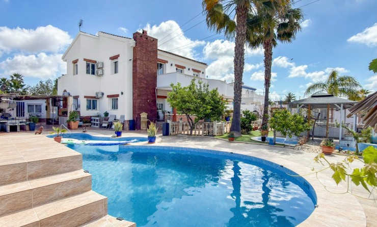 Wederverkoop - Detached villa - Ciudad Quesada