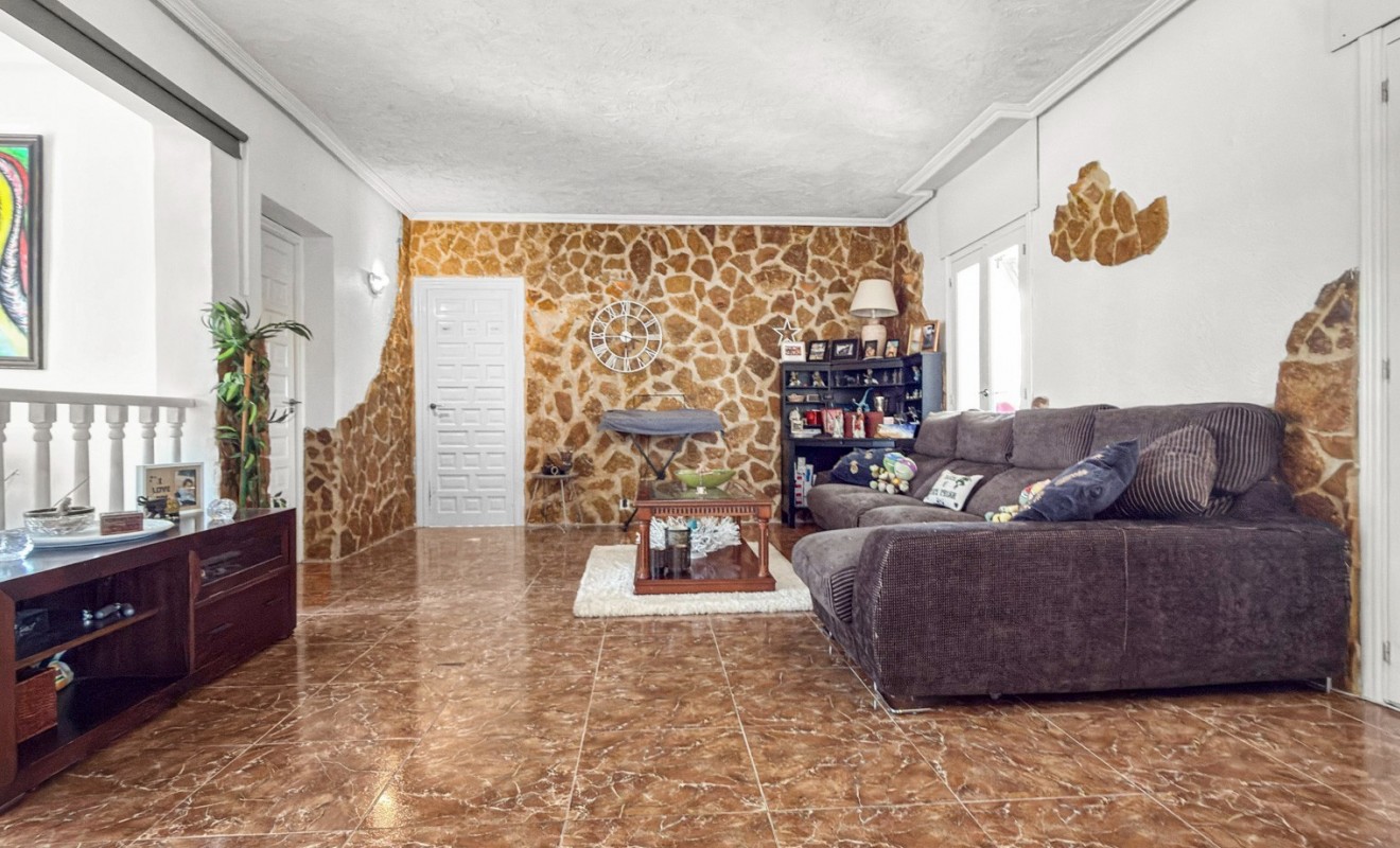 Wederverkoop - Detached villa - Ciudad Quesada