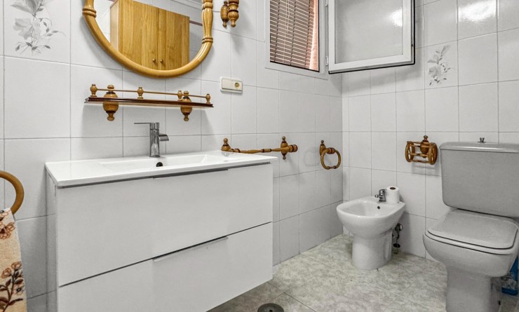 Wederverkoop - Appartement - Torrevieja - Playa de los Locos