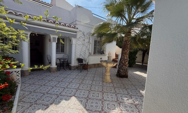 Wederverkoop - Herenhuis - Torrevieja - Costa Blanca Sur