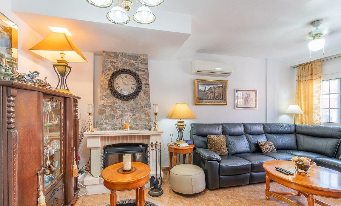 Wederverkoop - Rijwoning - Orihuela Costa - PAU 8