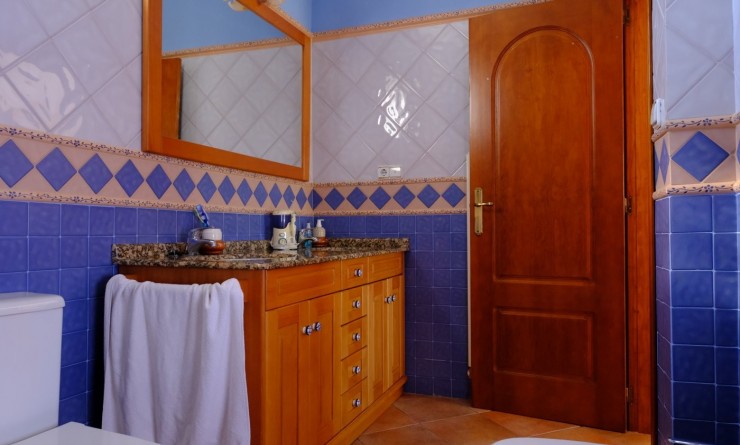 Wederverkoop - Finca / Country Property - Orihuela