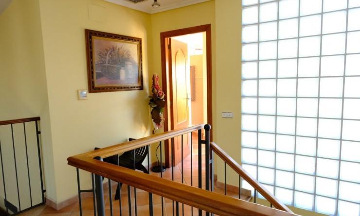 Wederverkoop - Finca / Country Property - Orihuela