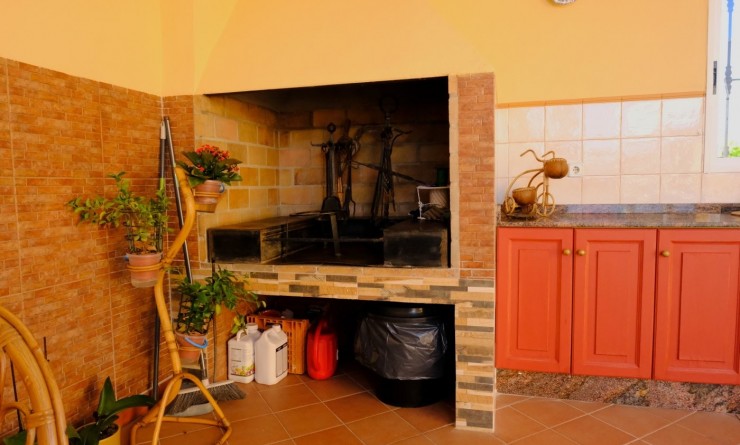 Wederverkoop - Finca / Country Property - Orihuela