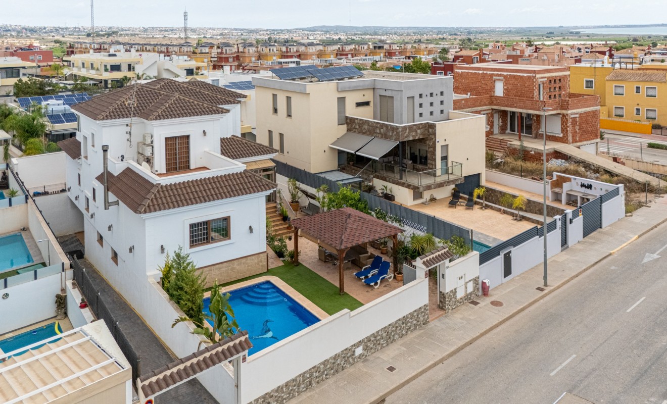 Revente - Detached villa - Los Montesinos - La herrada