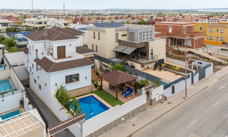 Revente - Detached villa - Los Montesinos - La herrada