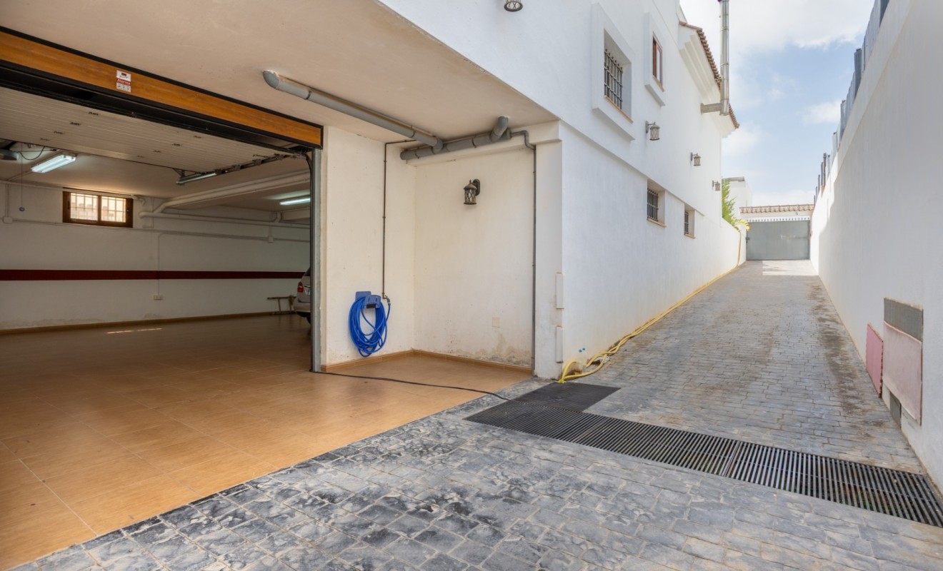 Revente - Detached villa - Los Montesinos - La herrada