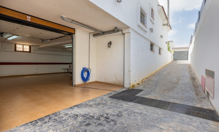 Revente - Detached villa - Los Montesinos - La herrada