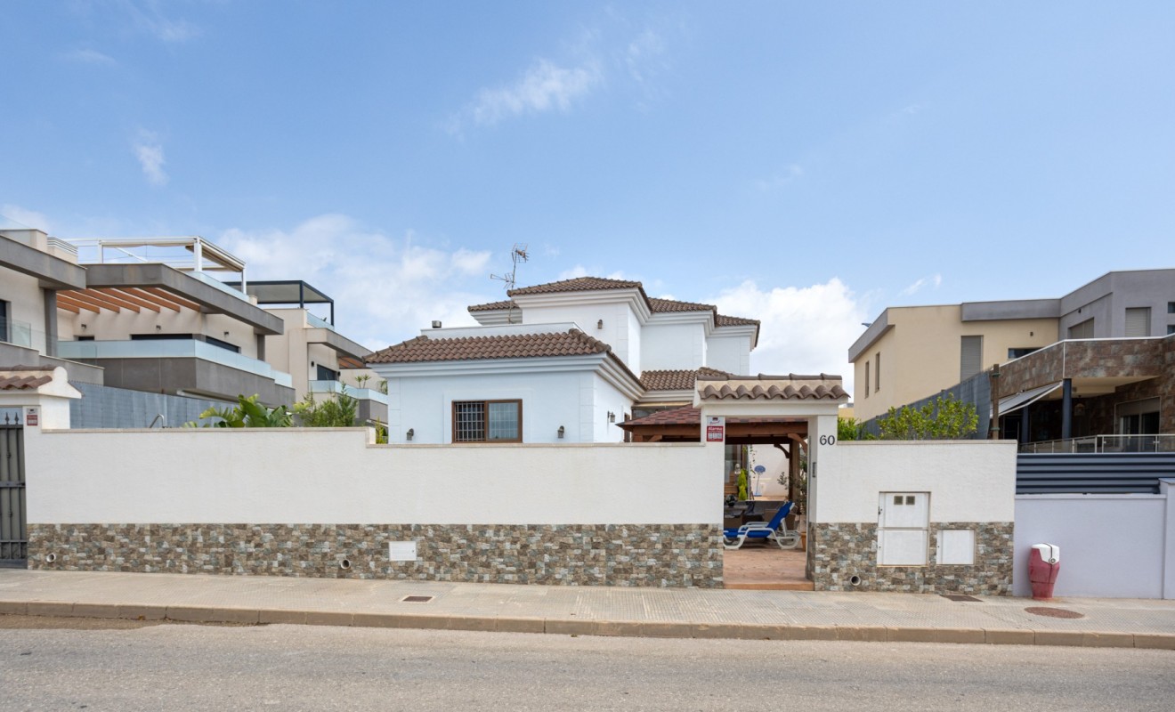 Revente - Detached villa - Los Montesinos - La herrada