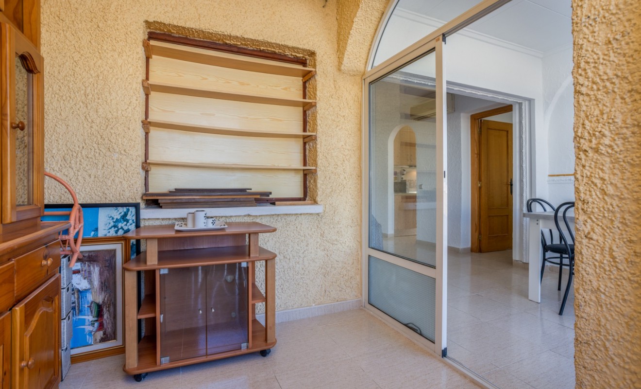 Wederverkoop - Detached villa - Torrevieja - Urbanización San Luis