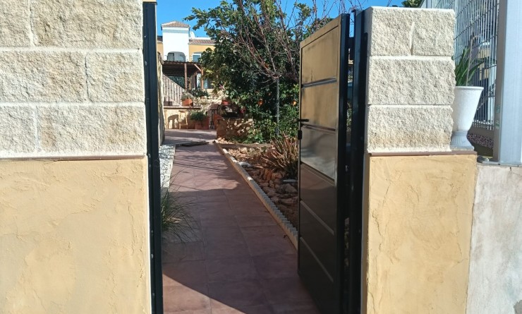 Revente - Apartment flat - Los Montesinos - La herrada