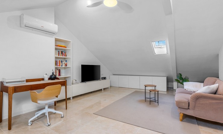 Wederverkoop - Herenhuis - Alicante - Playa San Juan