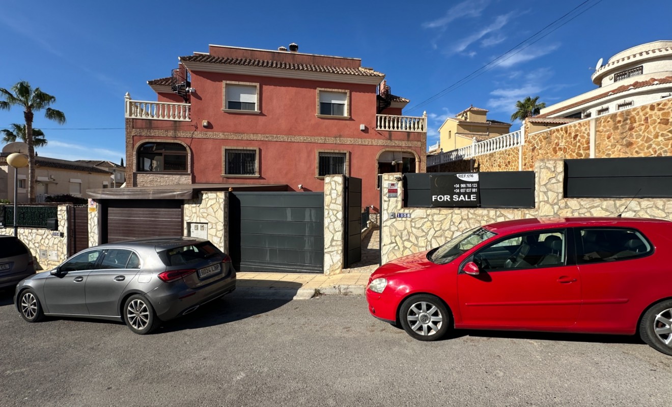 Wederverkoop - Herenhuis - San Miguel de Salinas