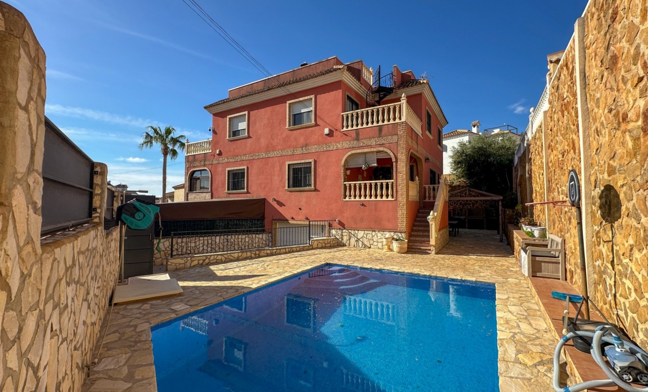 Wederverkoop - Herenhuis - San Miguel de Salinas