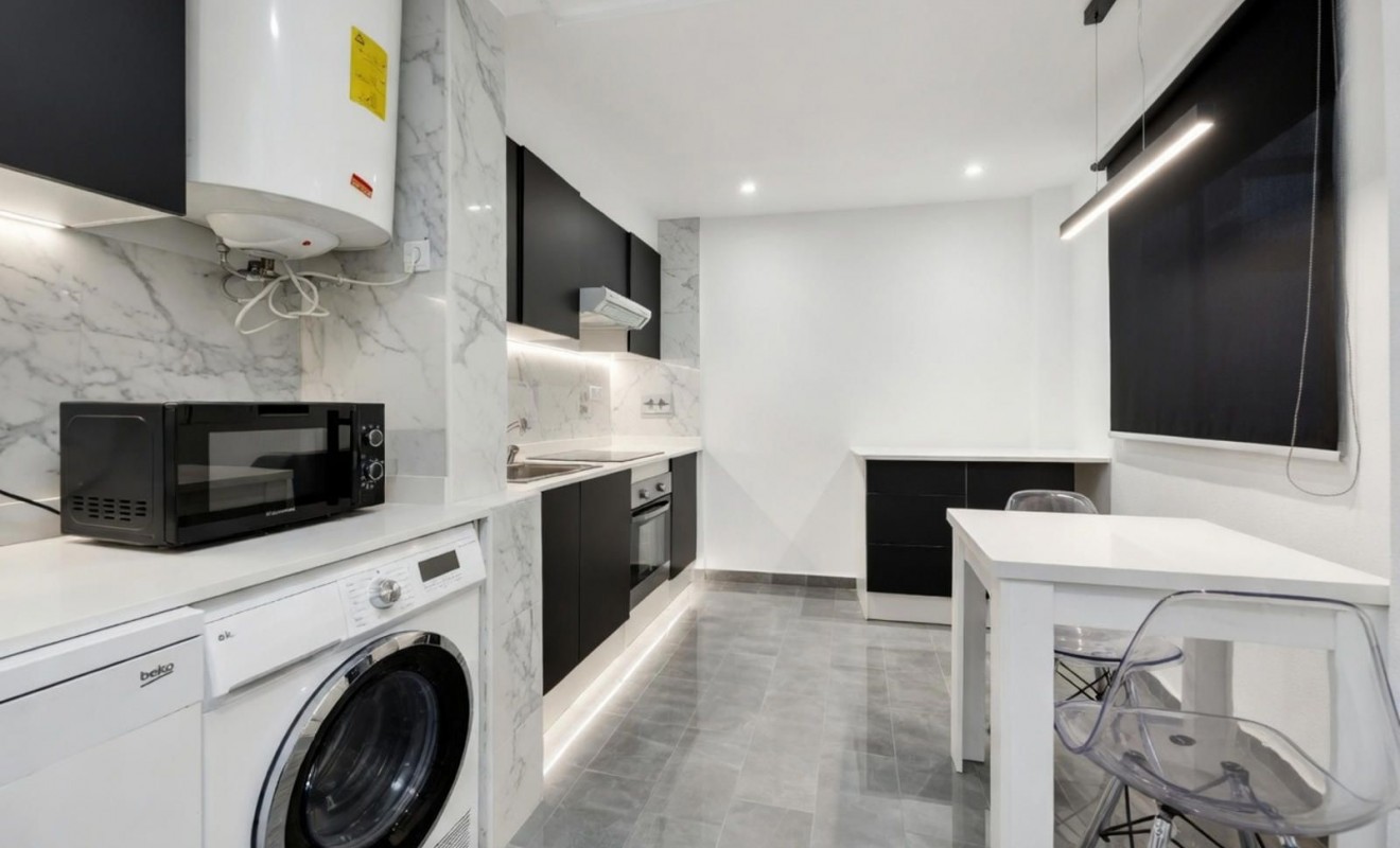 Wederverkoop - Appartement - Torrevieja - Centro