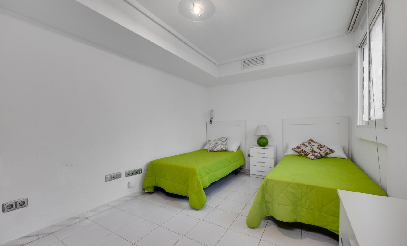 Wederverkoop - Appartement - Torrevieja - Centro