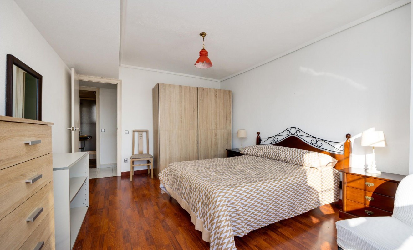 Wederverkoop - Appartement - Torrevieja - Centro