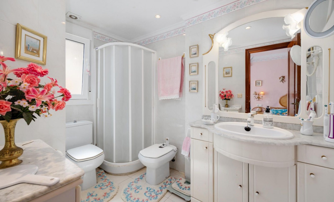 Revente - Appartement - Torrevieja - La Mata