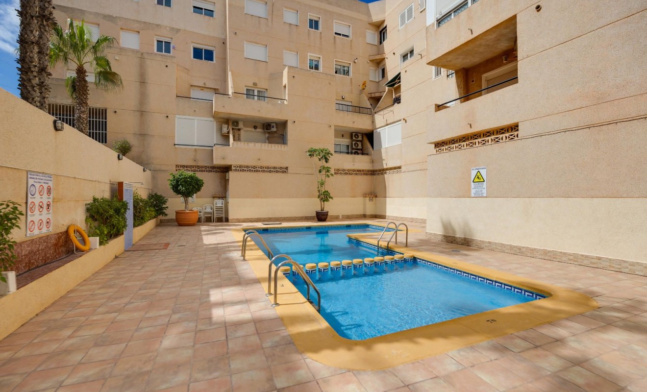 Revente - Appartement - Torrevieja - La Mata