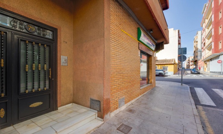 Revente - Appartement - Torrevieja - Centro - Muelle Pesquero