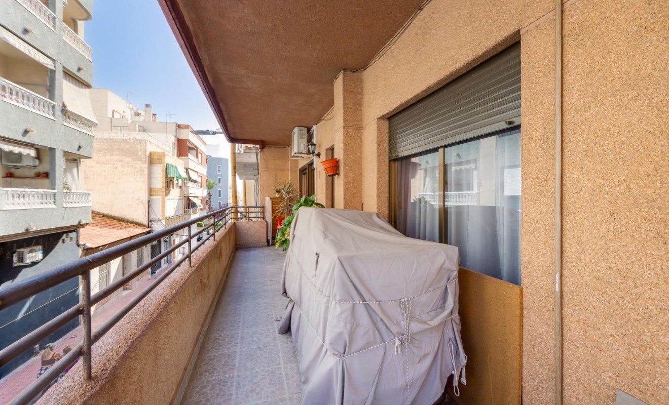 Revente - Appartement - Torrevieja - Centro - Muelle Pesquero
